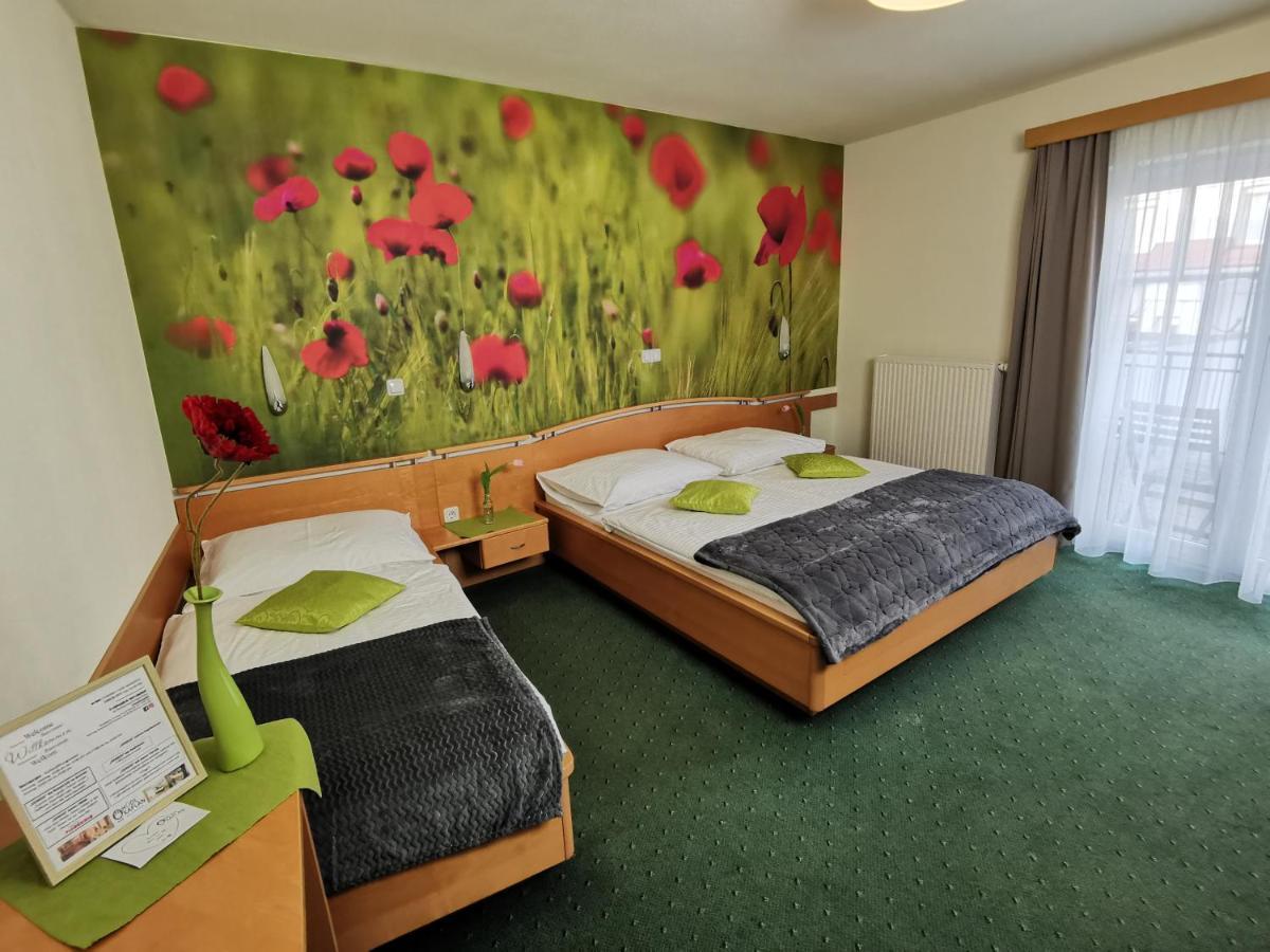 Hotel & Wirtshaus Hoedl-Kaplan Фельдбах Экстерьер фото