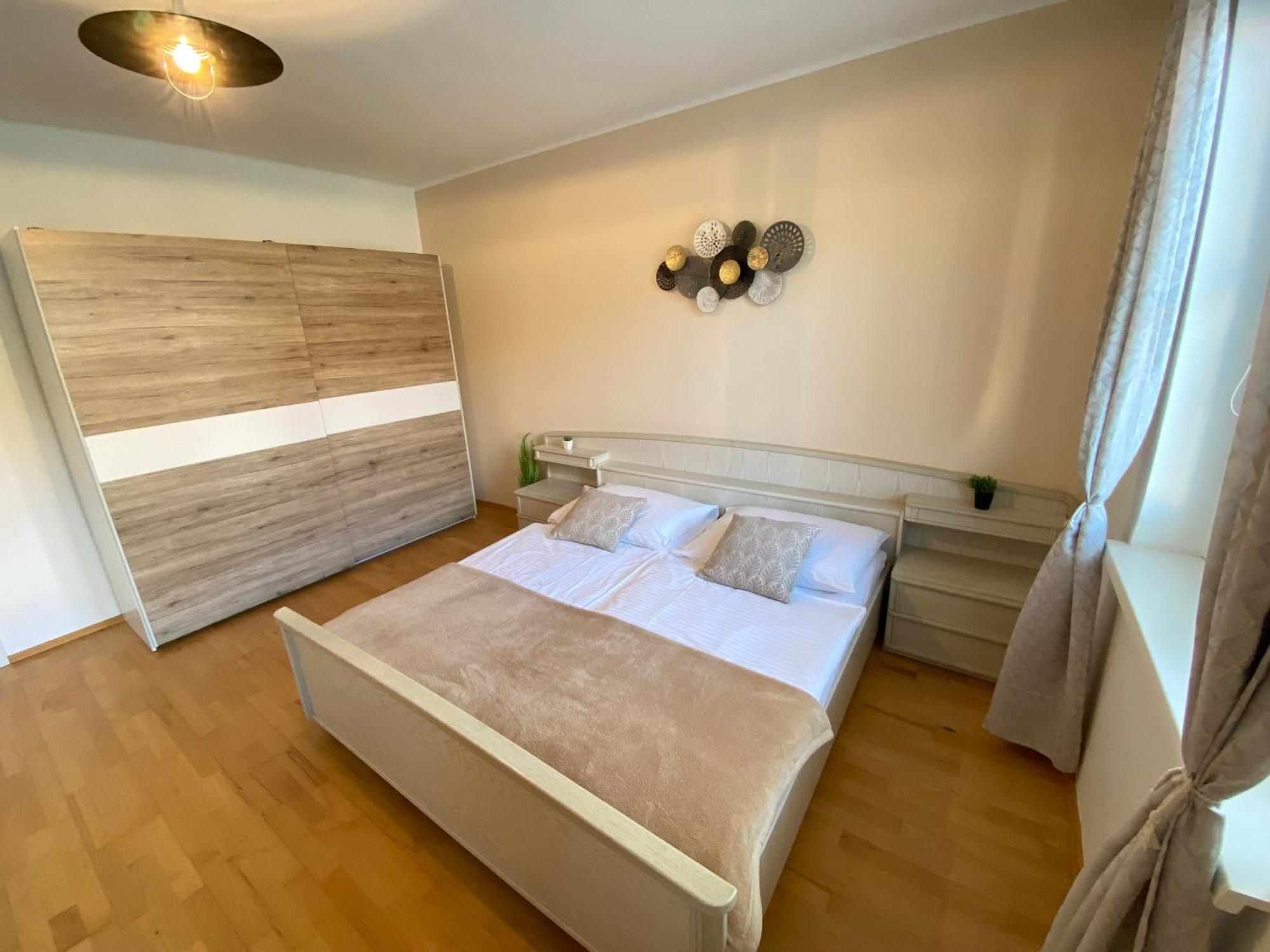 Hotel & Wirtshaus Hoedl-Kaplan Фельдбах Номер фото